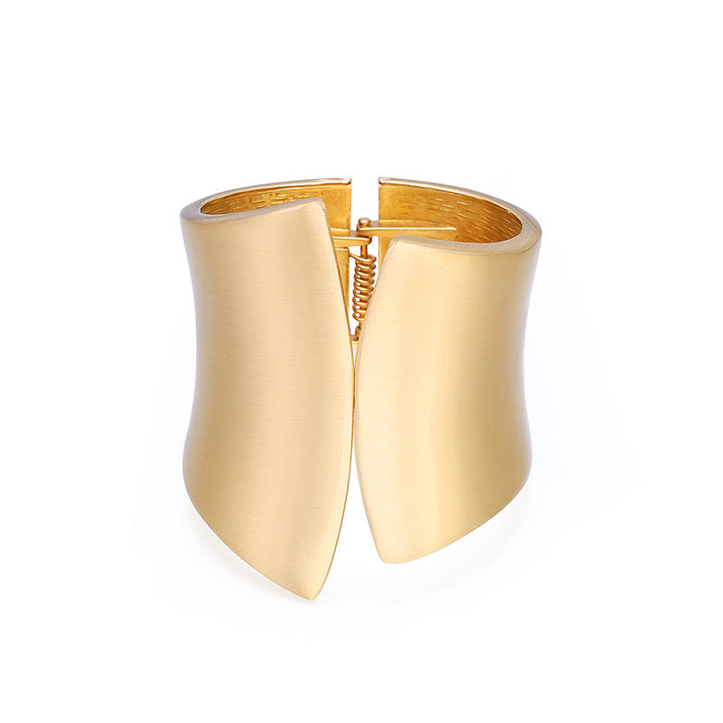 Gold Hiphop Wide Opening Asymmetric Bangle