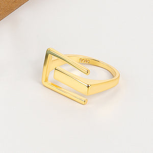 Open image in slideshow, Minimalist Hollow Out Geometric Ring (Gold or Silver)
